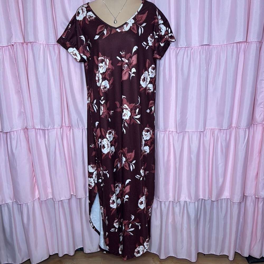 96. LuLaRoe Floral Maxi Dress S Burgundy Pink White Roses Stretchy Oversized Sm